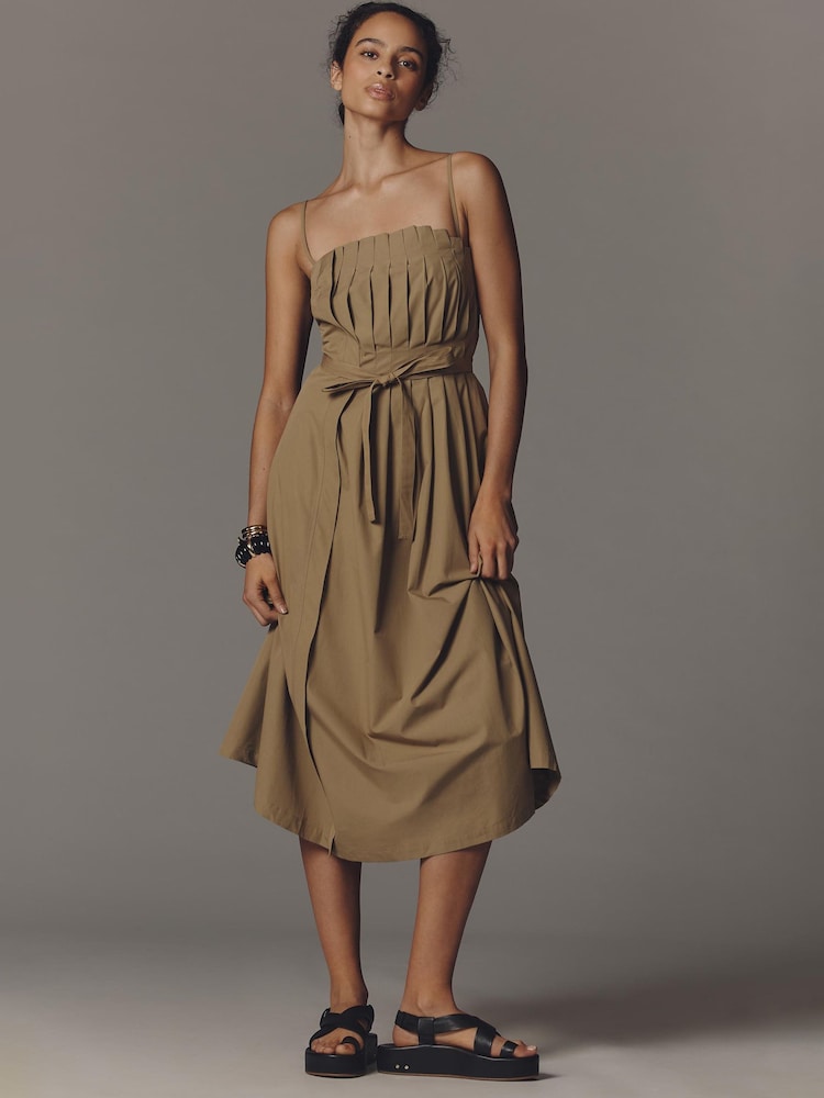 أخضر - فستان ماكسي بكسرات بطابع عملي من Anthropologie - Image 1 of 4