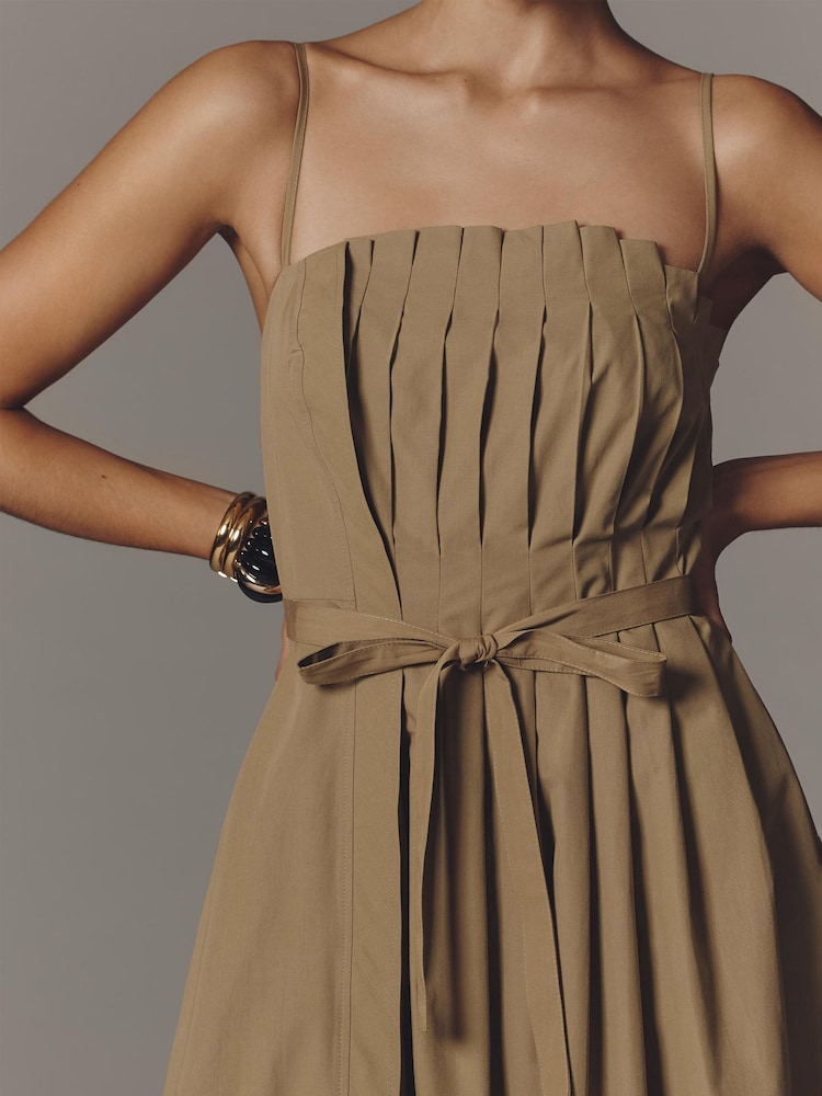 أخضر - فستان ماكسي بكسرات بطابع عملي من Anthropologie - Image 4 of 4