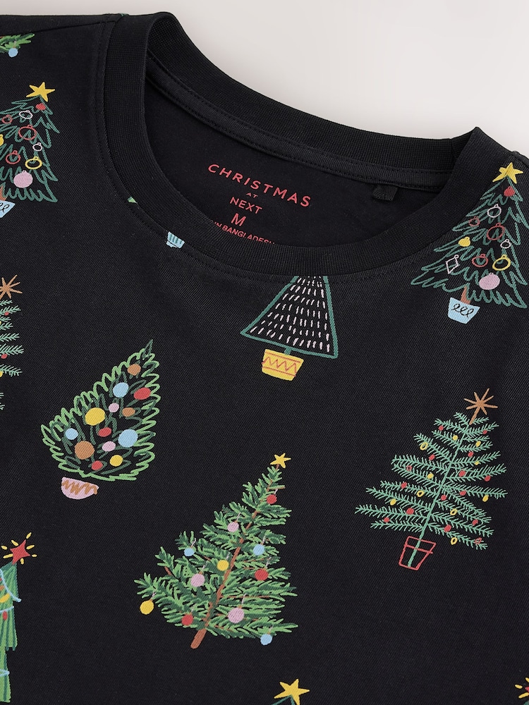 Black Tree Pattern Christmas Graphic T-Shirt - Image 3 of 3 Black Tree Pattern Christmas Graphic T-Shirt - Image 3 of 3