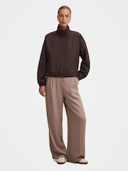 Forever New Eliza vindjakke - Bilde 5 av 5