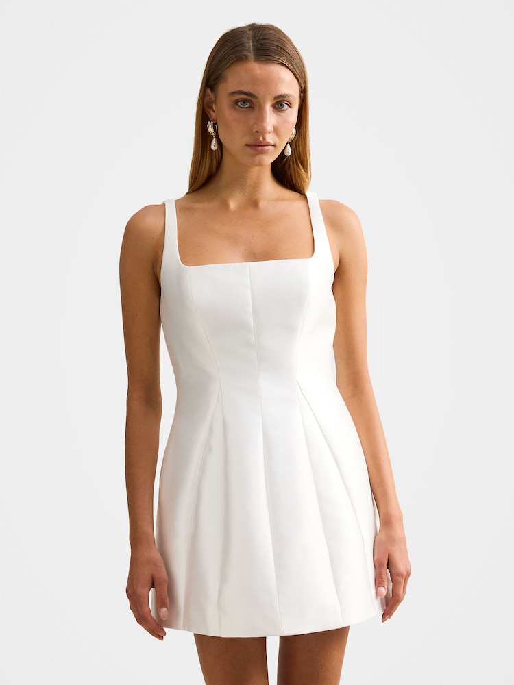 Forever New Kaitlyn Structured Satin Mini Dress - Slika 5 od 5