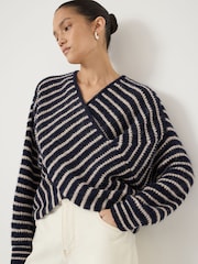 Blau - Hush Betty Pullover aus Woll-Blend mit Waffelstich - Bild 1 von 5