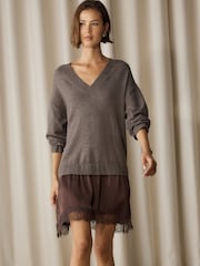 Mocha棕色 - Long Sleeve Knit Satin Lace Trim 2 in 1 Mini Dress - 圖片 1，共 8