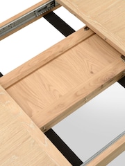 Cotswold Company Whitewash Oak Inglesham 4 - 6 Seater Extending Table - Image 6 of 6