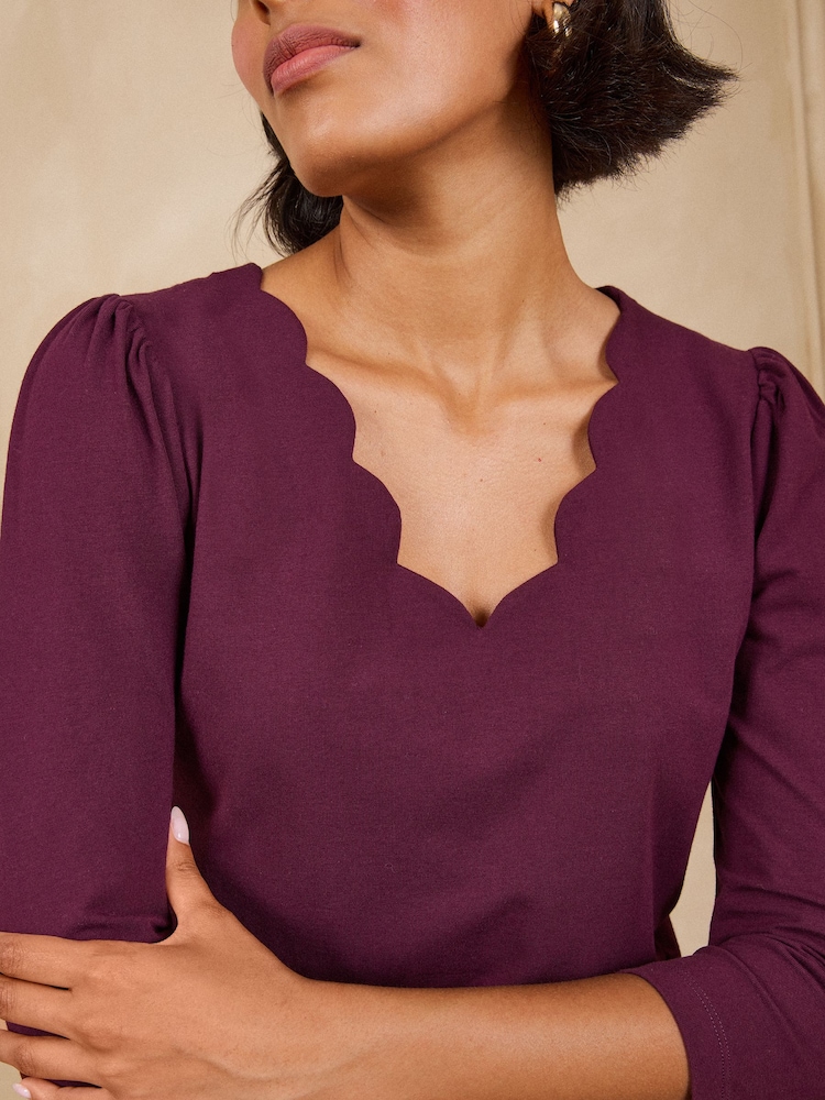 Love & Roses Burgundy Red 3/4 Sleeve Scallop V-Neck Jersey Top - Image 2 of 4 Love & Roses Burgundy Red 3/4 Sleeve Scallop V-Neck Jersey Top - Image 2 of 4