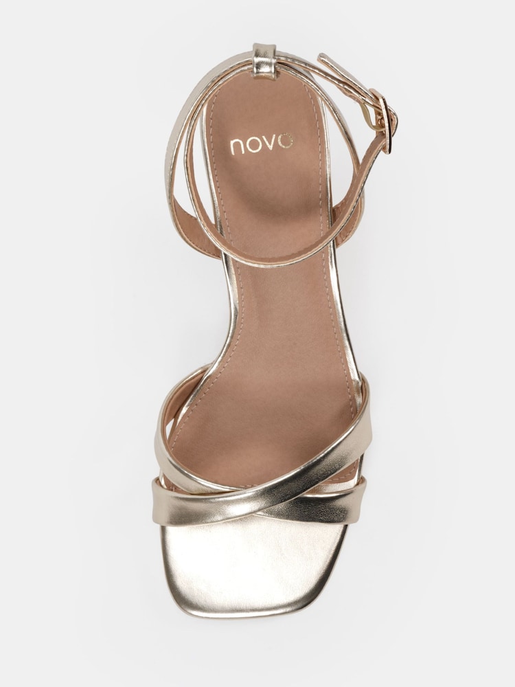 Dorado - Novo Bexley Cross Front Ankle Strap Wedge Sandals - Imagen 6 de 6