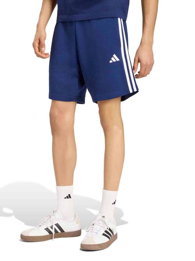 Sininen - adidas Essentials 3-Stripes French Terry Shorts - Kuva 1 / 6