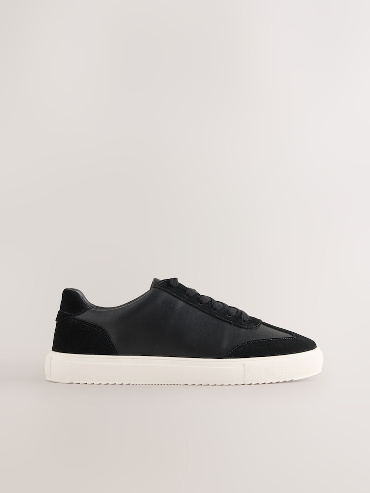 Black Smart Casual Trainers - Image 2 of 7 Black Smart Casual Trainers - Image 2 of 7