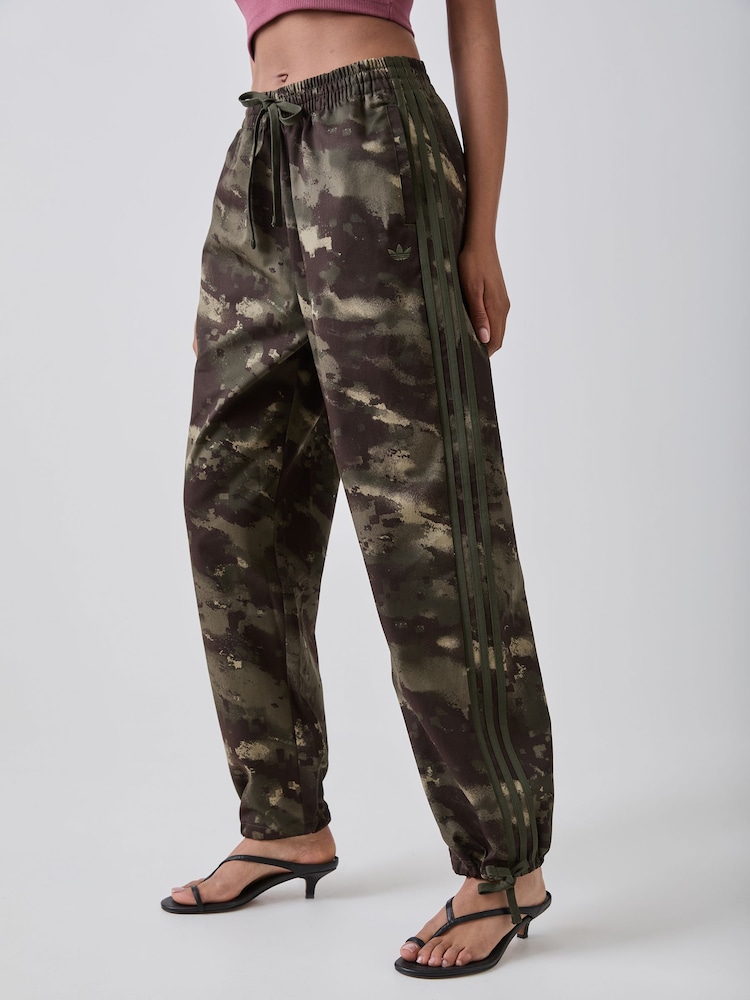 adidas Originals Khaki Camo Cargo Trousers - Image 1 of 5