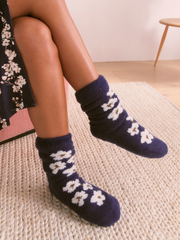 Bath & Body Works Cherry Blossom Floral Lounge Socks - Larawan 1 ng 5
