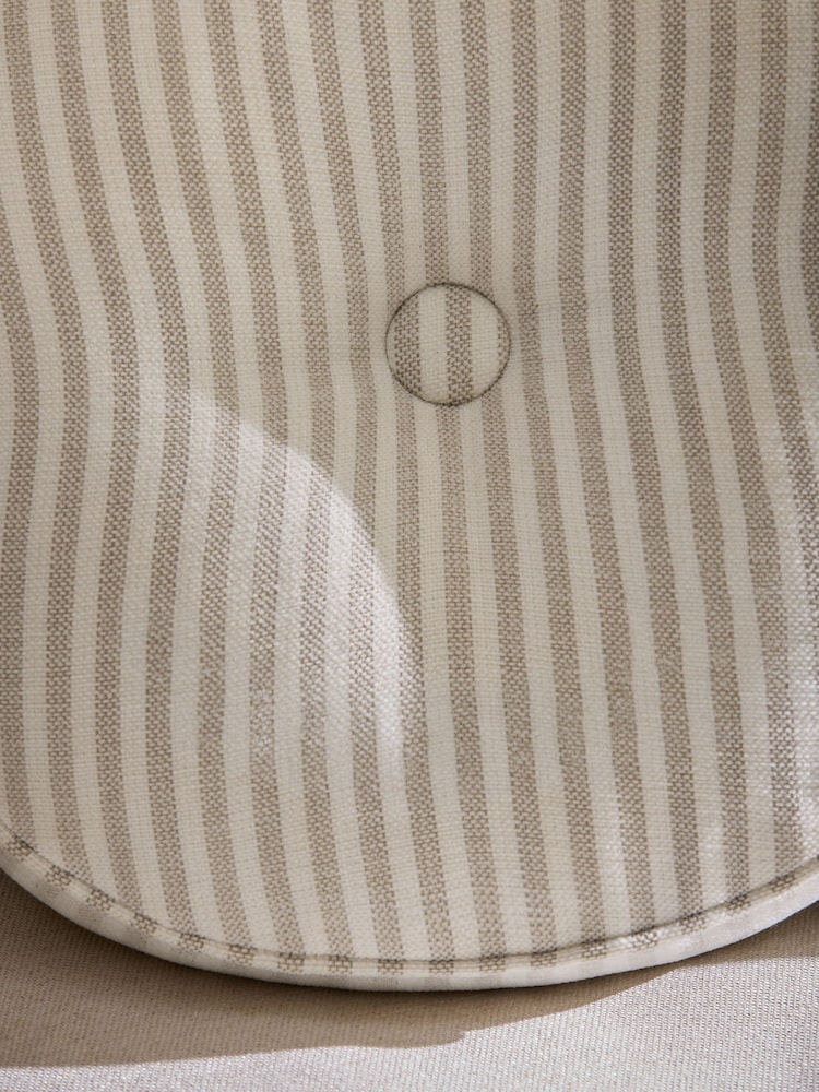 Laura Ashley Cornish Stripe Circular Cushion - Imaginea 2 din 3