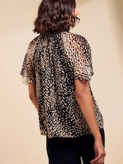Friends Like These Angel Sleeve Chiffon Blouse - Изображение 6 6
