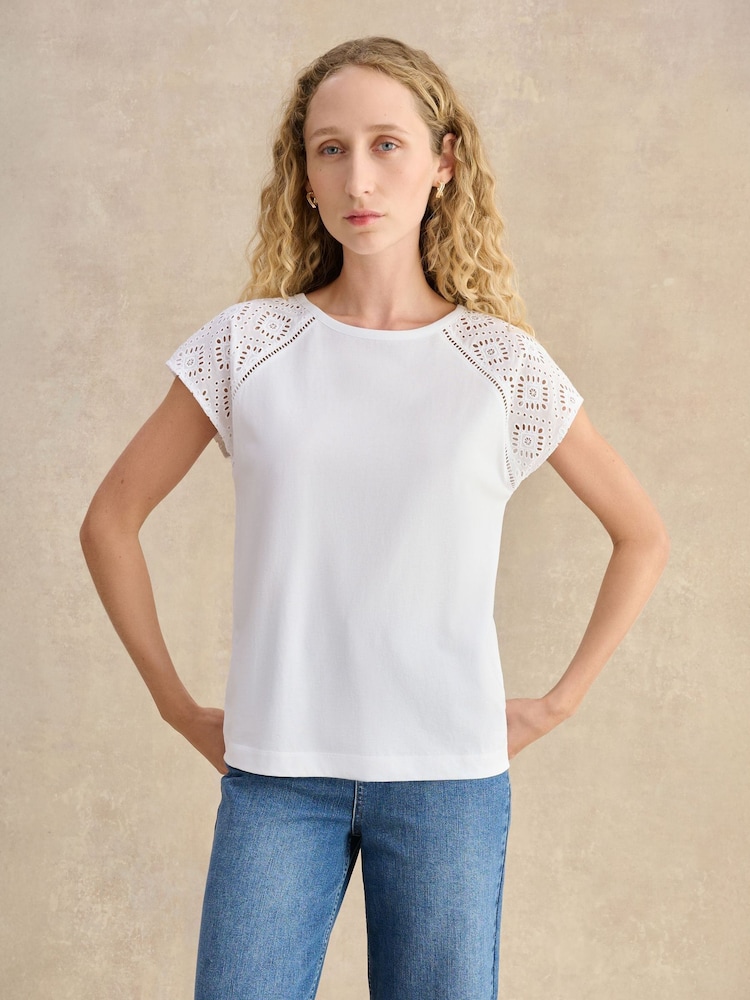 Hobbs Ivana Broderie Top - Bild 1 von 5 Hobbs Ivana Broderie Top - Bild 1 von 5