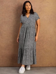 Live Unlimited Black Ditsy Tiered Jersey Maxi Dress - Image 4 of 5