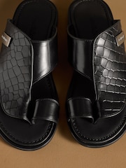 Russell & Bromley Arabian Toe-Post Sandals - 7ичинен 7 сүрөт
