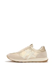 FitFlop Gold Tone Retro-Q Flip Flop  Sneaker - Image 2 of 4