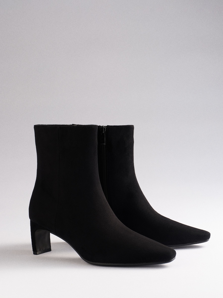 The Set Chisel Toe Heel Ankle Boots Black - Image 2 of 9 The Set Chisel Toe Heel Ankle Boots Black - Image 2 of 9
