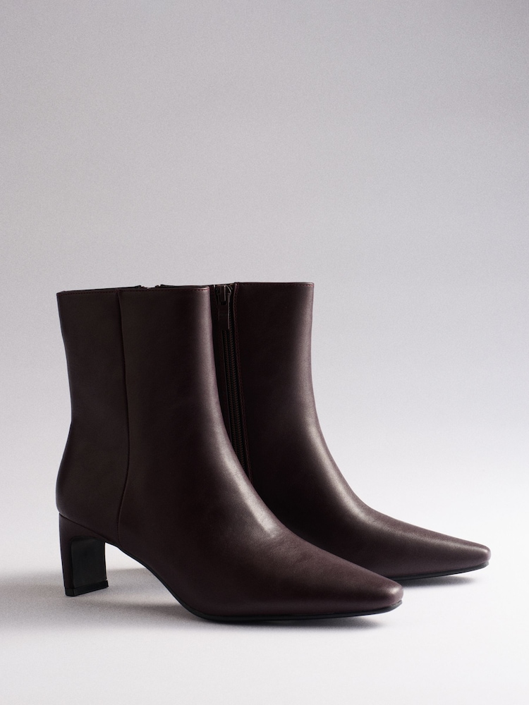 The Set Chisel Toe Heel Ankle Boots Burgundy Red - Image 1 of 7 The Set Chisel Toe Heel Ankle Boots Burgundy Red - Image 1 of 7