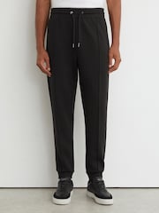 Schwarz - Reiss Finn Premium Interlock Cuffed Joggers - Bild 3 von 6