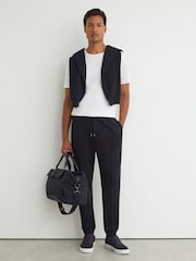 Marine - Reiss Finn Premium Interlock Cuffed Joggers - Bild 1 von 7