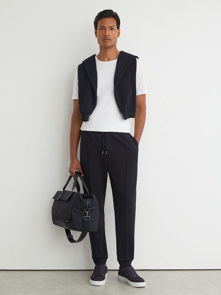 Marine - Reiss Finn Premium Interlock Cuffed Joggers - Bild 1 von 7 Marine - Reiss Finn Premium Interlock Cuffed Joggers - Bild 1 von 7