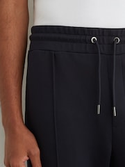 Marine - Reiss Finn Premium Interlock Cuffed Joggers - Bild 4 von 7