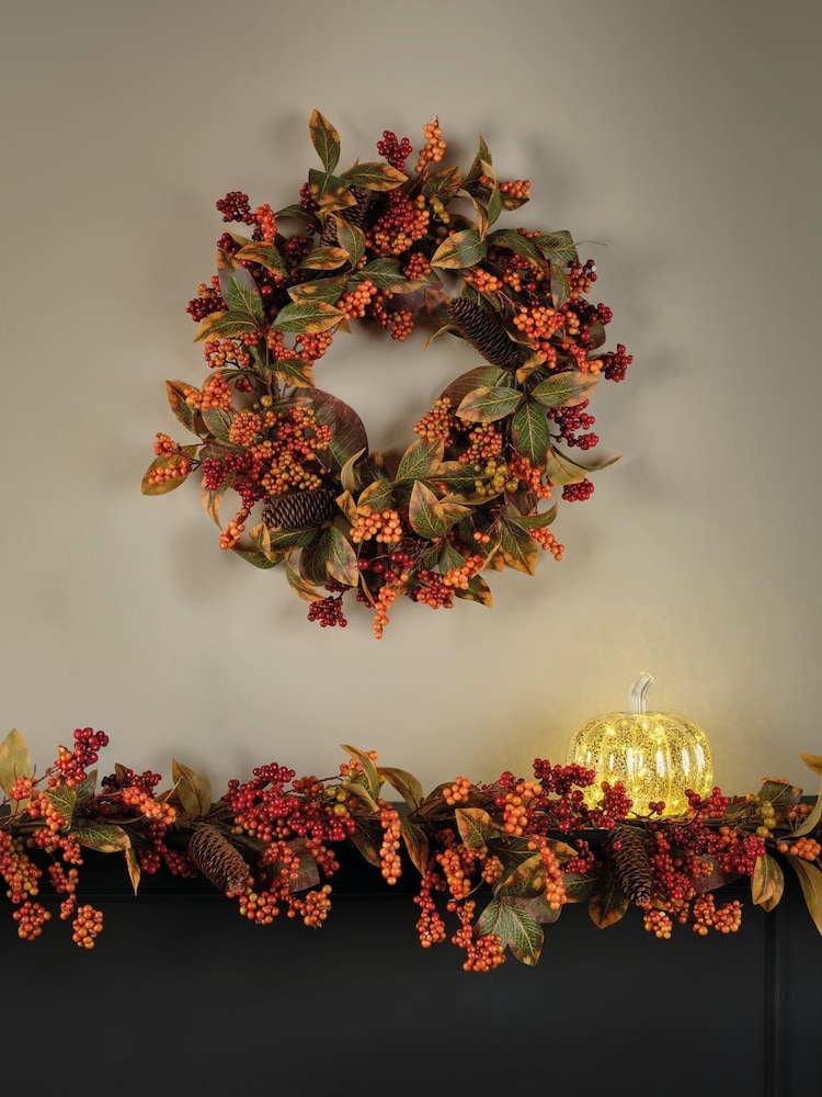 Decoris 55cm Autumnal Berry Wreath - Image 1 of 2 Decoris 55cm Autumnal Berry Wreath - Image 1 of 2