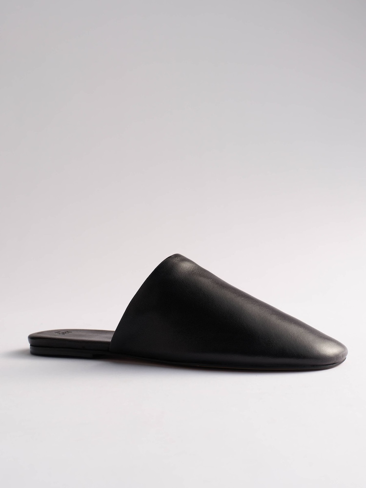 কালো চামড়া - The Set Premium Backless Slip On Mules - 2এর মধ্যে 1 ছবি কালো চামড়া - The Set Premium Backless Slip On Mules - 2এর মধ্যে 1 ছবি