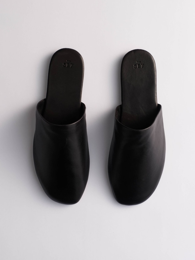 কালো চামড়া - The Set Premium Backless Slip On Mules - 2এর মধ্যে 2 ছবি কালো চামড়া - The Set Premium Backless Slip On Mules - 2এর মধ্যে 2 ছবি