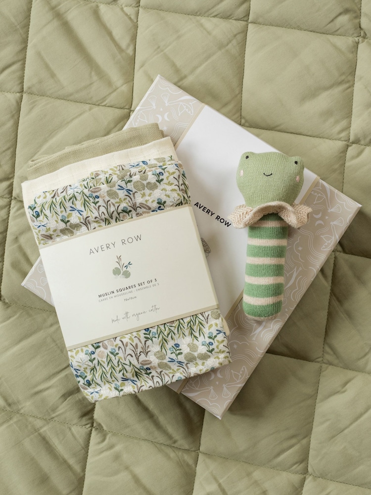Avery Row Riverbank Rattle & Care New Baby Gift Set - Image 2 of 5