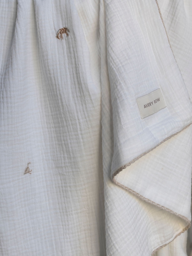 Avery Row Little Farm Embroidered Muslin Blanket - Image 2 of 6