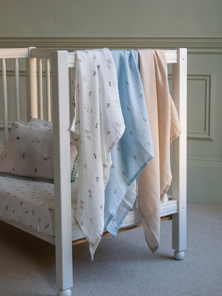 Avery Row Set of 3 Little Farm Muslin Squares - Image 1 of 4 Avery Row Set of 3 Little Farm Muslin Squares - Image 1 of 4