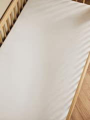 The Little Green Sheep 2 Pack White Cot Bed Sheets - Image 1 of 2