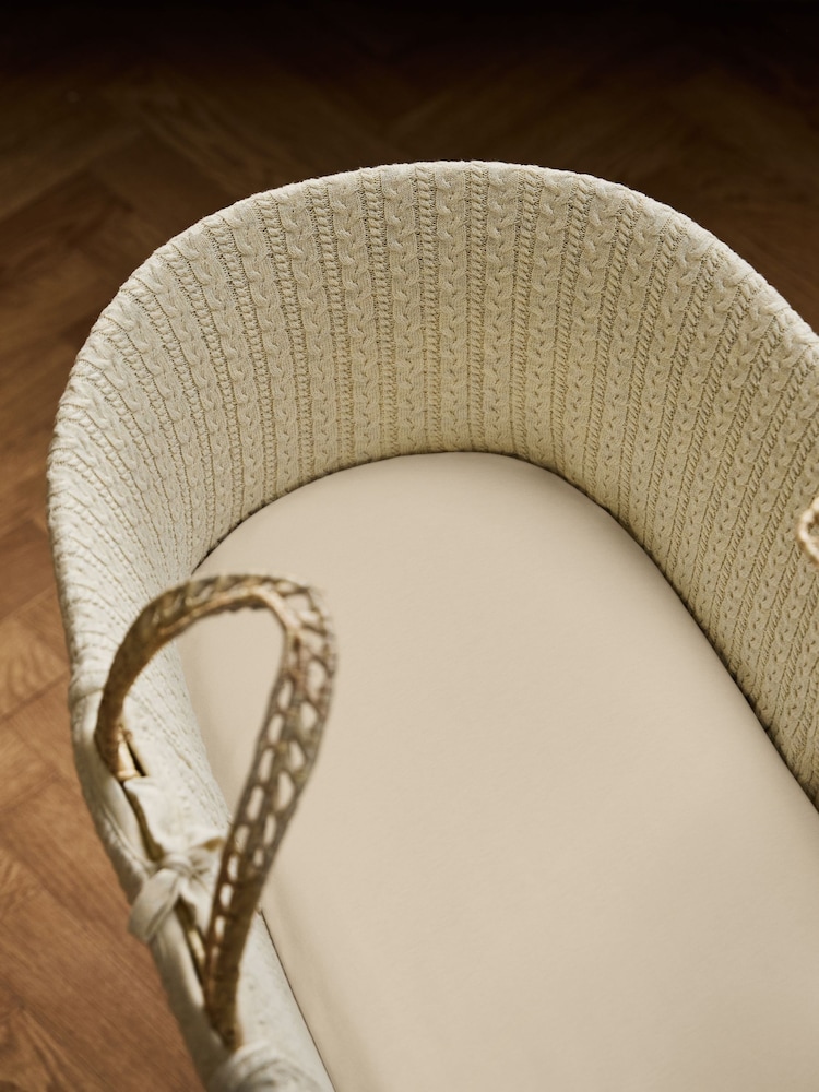 The Little Green Sheep 2 Pack Linen Moses Basket Sheets - Image 1 of 4