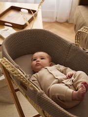 The Little Green Sheep Cocoa Wheat Knit Moses Basket & Mattress - Image 2 of 7