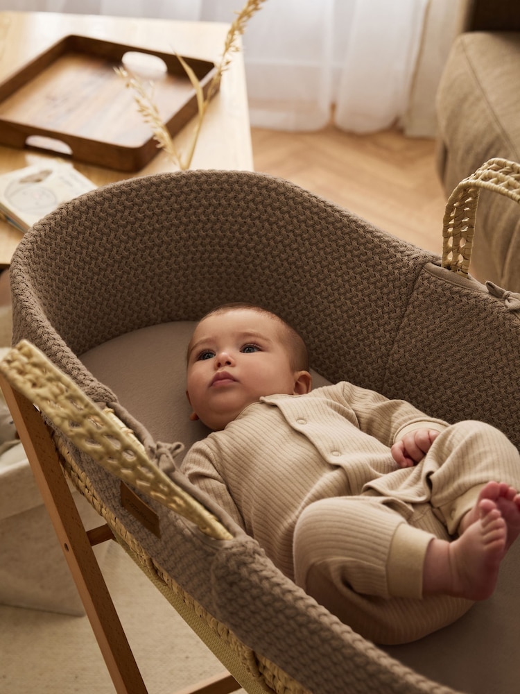 The Little Green Sheep Cocoa Wheat Knit Moses Basket & Mattress - Image 2 of 7 The Little Green Sheep Cocoa Wheat Knit Moses Basket & Mattress - Image 2 of 7