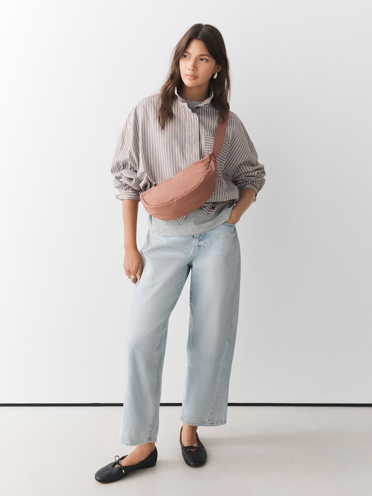 Pink Nylon Sling Cross-Body Bag - Image 2 of 3 Pink Nylon Sling Cross-Body Bag - Image 2 of 3