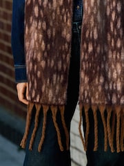 Brown Deer Print Heavyweight Blanket Scarf - Image 4 of 9