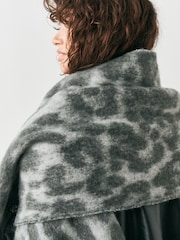 Grey Leopard Heavyweight Blanket Scarf - Image 3 of 7