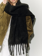 Black Heavyweight Blanket Scarf - Image 6 of 9