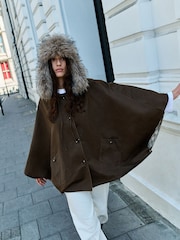 Brown/Green Wax Cape Coat - Image 2 of 7