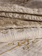 Secret Linen Store Natural Jasper Quilted Throw - Image 3 of 5