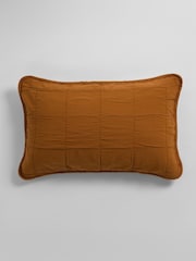 Secret Linen Store ציפית לכרית נוי בדוגמת תפירת טלאים, דגם Finn - תמונה 3 מתוך 3