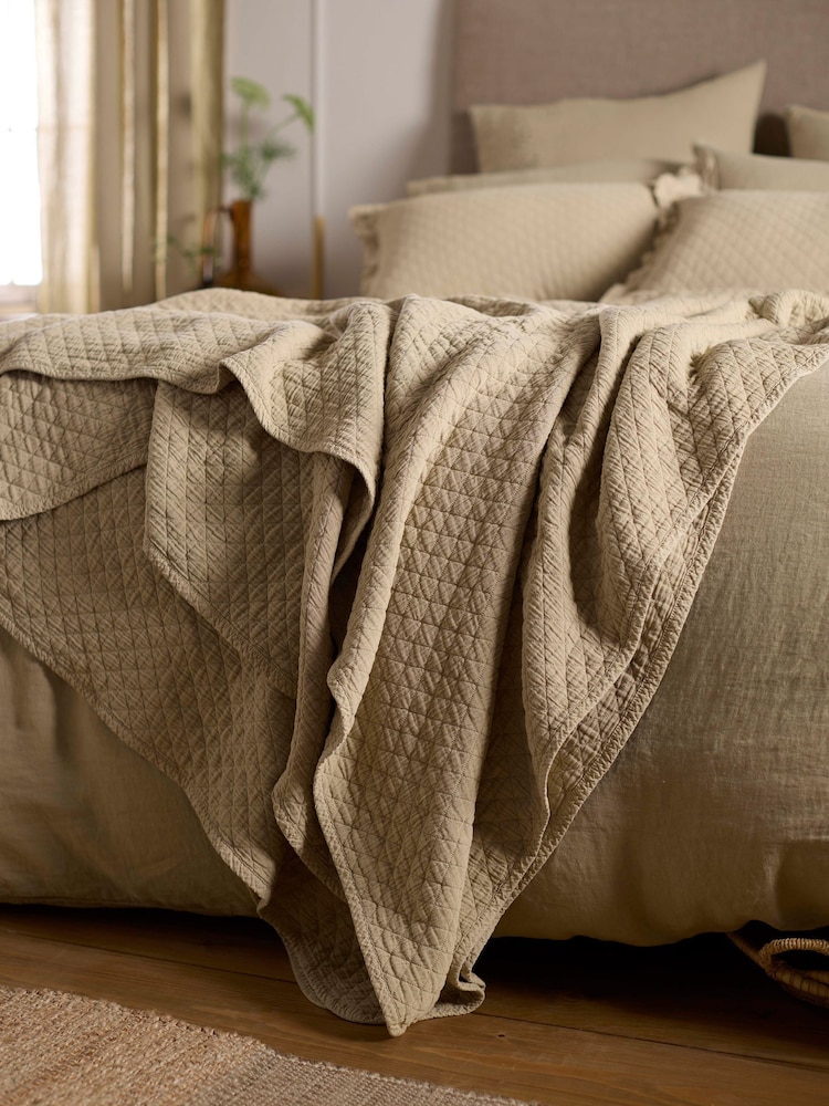 Secret Linen Store Soft Sage Evelyn Quilted Throw - Image 1 of 4