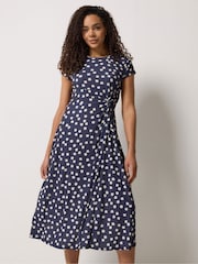 Φόρεμα M&Co Spot Twist Front με βολάν - Εικόνα 1 από 5