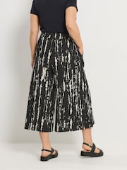 Yours Curve Black Cropped Abstract Wide Leg Trousers - Image 3 of 5