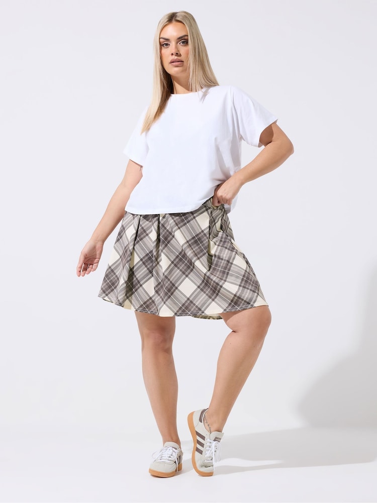 Yours Curve Natural Limited Checked Pleated Skirt - Image 2 of 5