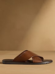 Brun - Russell & Bromley Dalvey Cross Strap Sandals - Image 2 de 6