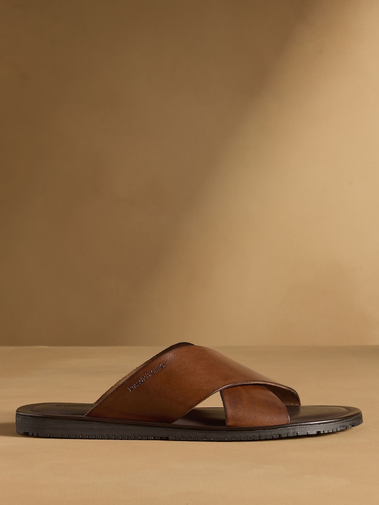 Brun - Russell & Bromley Dalvey Cross Strap Sandals - Image 2 de 6