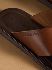 Brun - Russell & Bromley Dalvey Cross Strap Sandals - Image 5 de 6